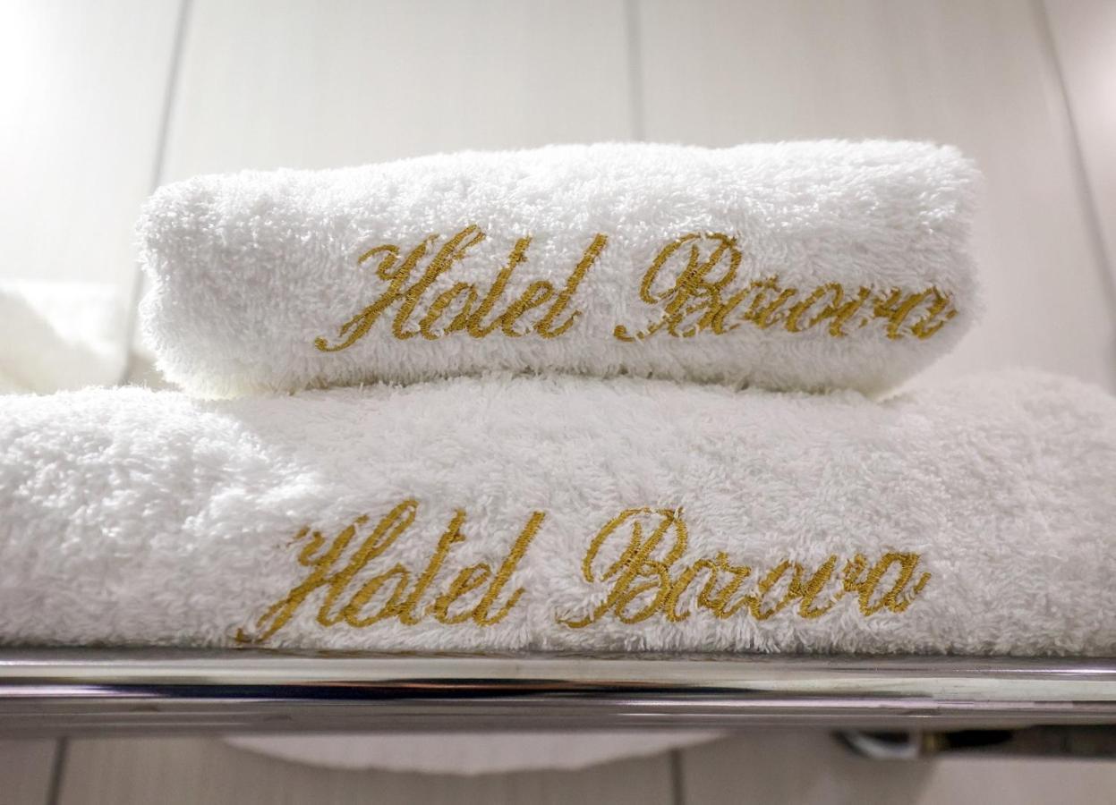 Christi'S Hotel Borova Korce Extérieur photo